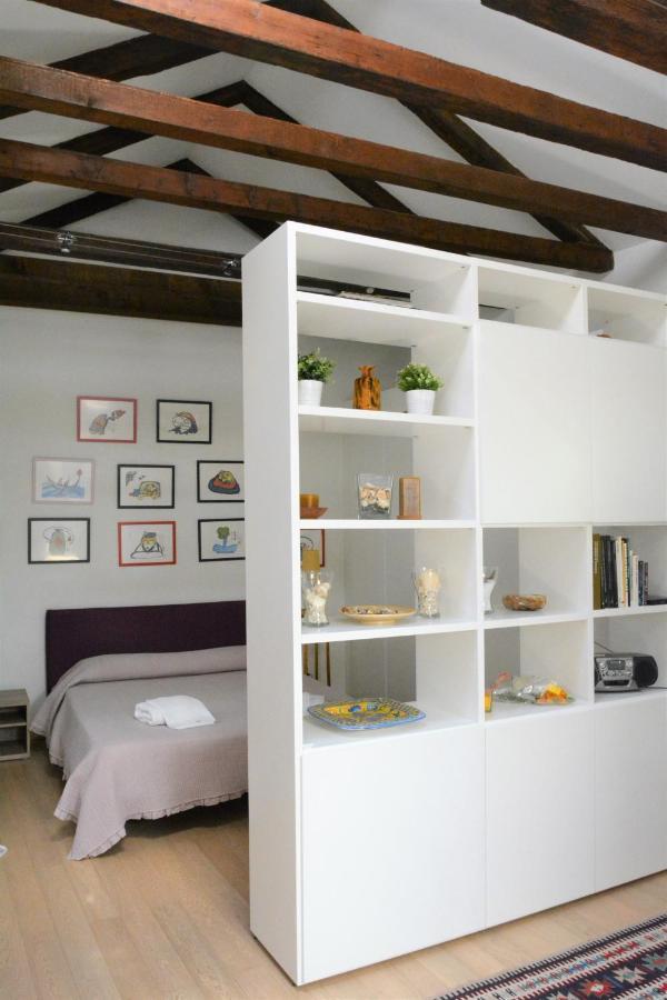 Апартаменты The Cosy Nest Венеция Экстерьер фото